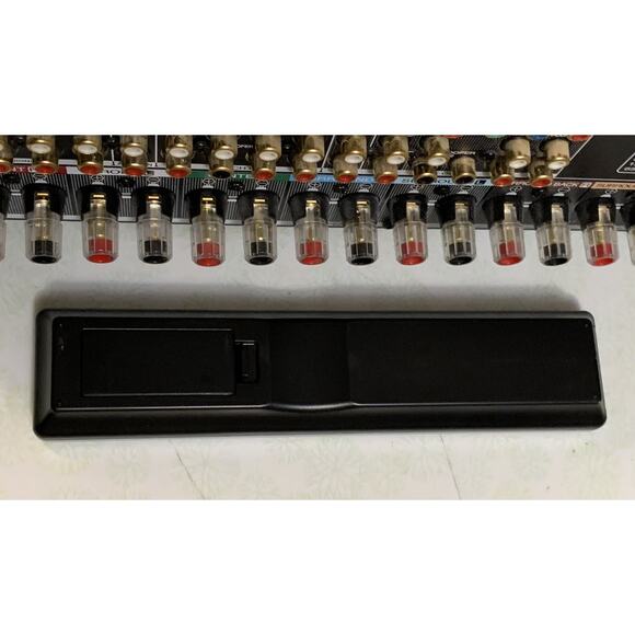 Marantz SR6008 AV Surround Receiver Black 7.2 Ch 8 OHMS 4K & More Tested - Picture 10 of 10